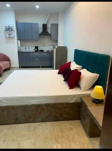 Bedroom in 1 RK Builder Floor at Paryavaran Complex – for Rent