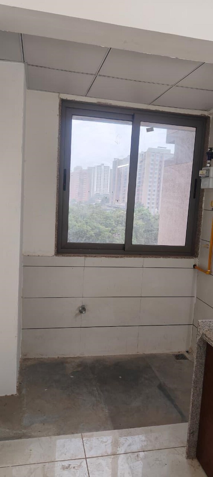 Bathroom, sanvicasa-sparsh 3 Bedroom 1530 Sq.Ft. Apartment In South Bopal Ahmedabad 9099578