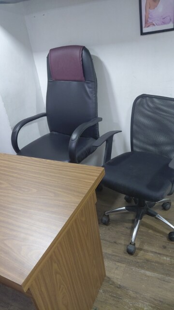  Office Space For Rent in Om Heera Panna Mall, Andheri West