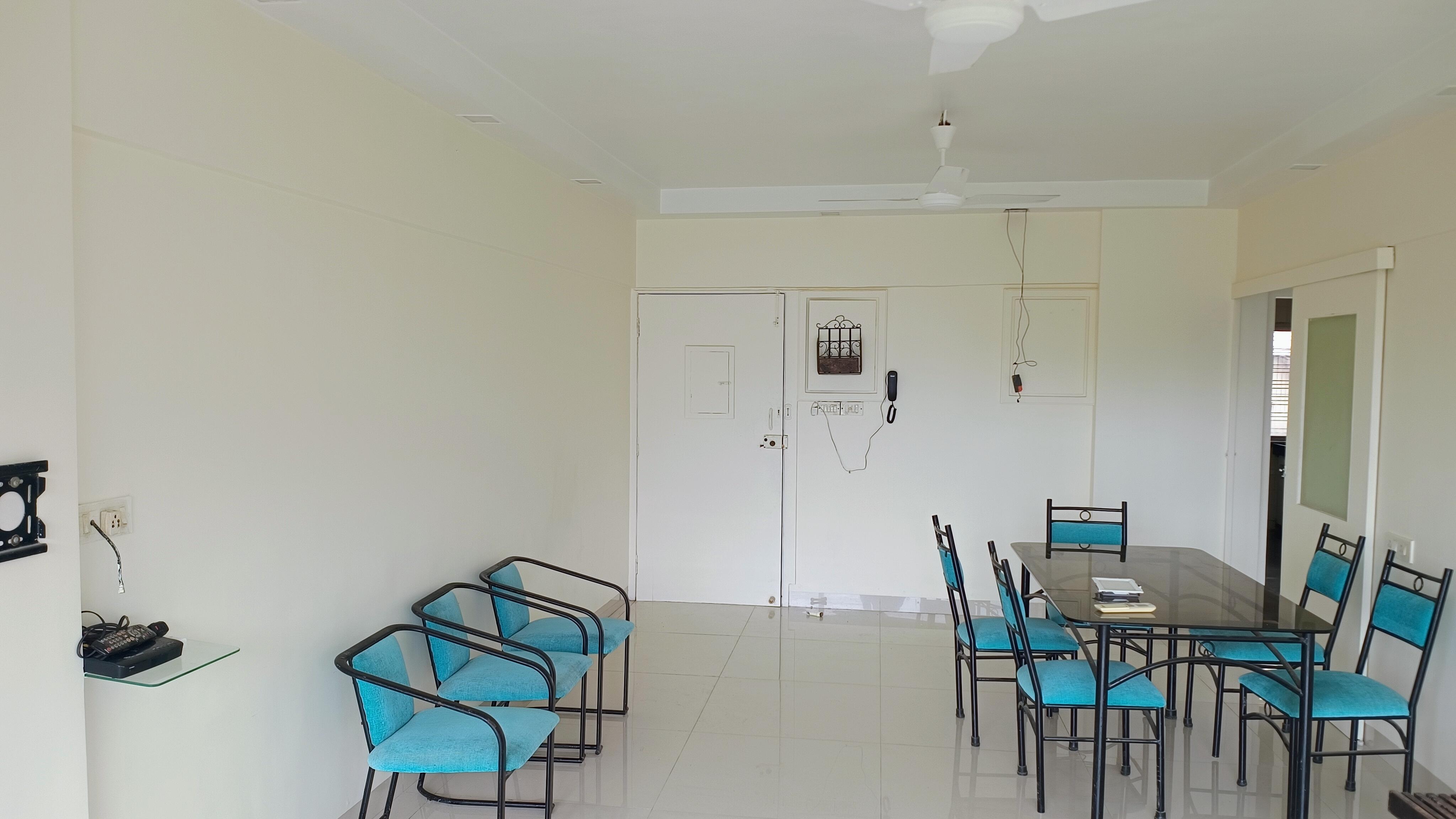 2 BHK + Pooja Room Apartment For Rent in Seven Bungalow