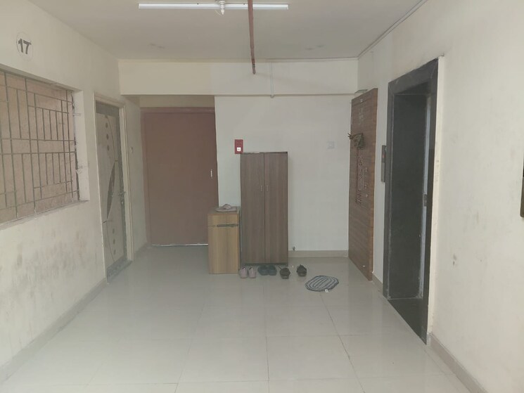Room, shatrughan-kutir-chs 2 Bedroom 700 Sq.Ft. Apartment In Yashaswi Nagar Thane 9099632