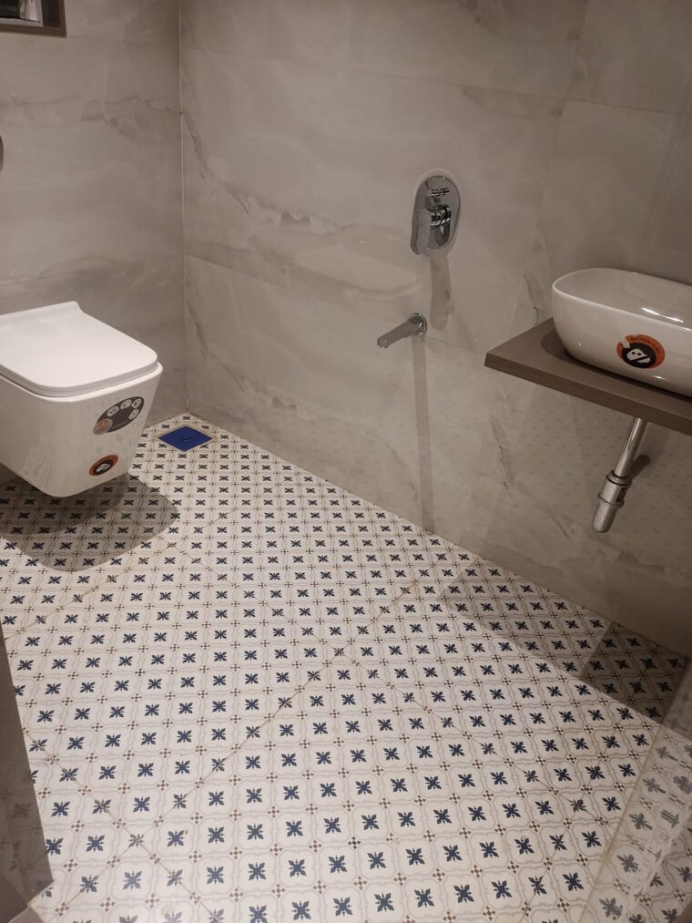 Bathroom, lodha-crown-kolshet 1 Bedroom 380 Sq.Ft. Apartment In Kolshet Road Thane 9099675