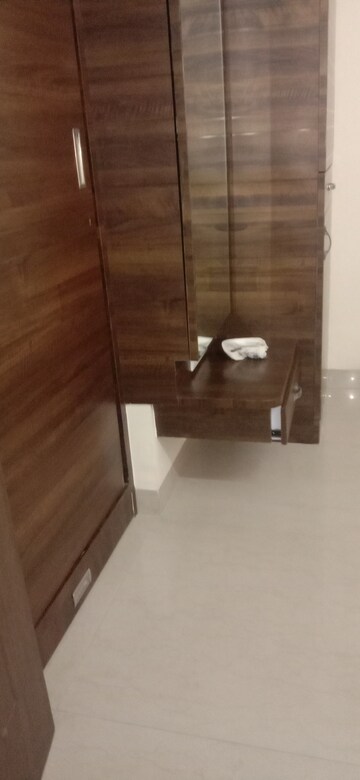 Furnished Amenities in 1 BHK Apartment at K Raheja Raheja Residency, Malad East – for Rent