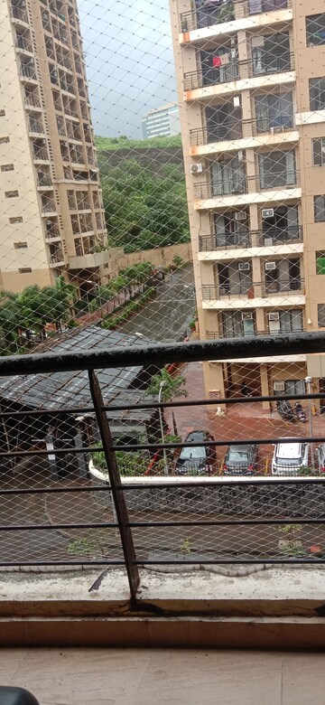 1 BHK Apartment For Rent in K Raheja Raheja Residency, Malad East