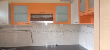 Bathroom in 1 BHK Apartment at Raheja Heights Phase 2, Goregaon East – for Rent