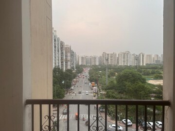 2 BHK Apartment – Exterior View View at Amrapali Silicon City, Sector 76 - for Sale