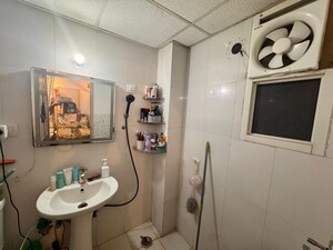 Bathroom in 2 BHK Apartment at Amrapali Silicon City, Sector 76 – for Sale