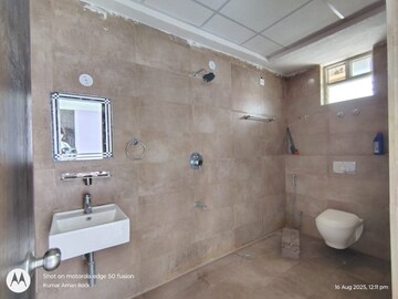 Bathroom in 3 BHK Apartment at Argora – for Sale