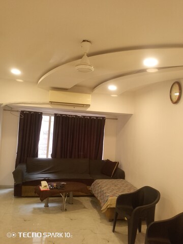2 BHK Apartment For Rent in Mohini Castle, Khar West