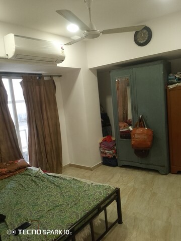 Bedroom in 2 BHK Apartment at Mohini Castle, Khar West – for Rent