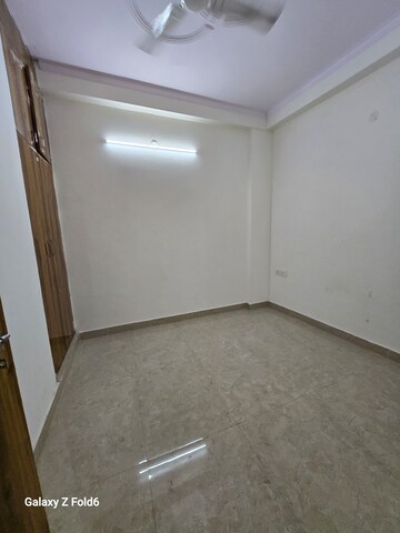 Furnished Amenities in 1 BHK Builder Floor at Palm Residency Chhatarpur, Chattarpur – for Rent