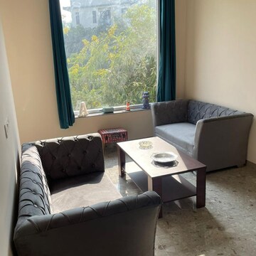 Team Area in 1 BHK Builder Floor at Ansal Sushant Lok I, Sector 43 – for Rent