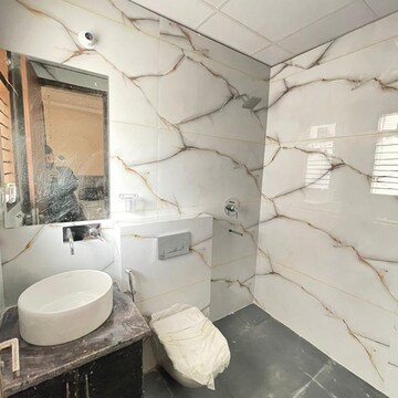 Bathroom in 1 BHK Builder Floor at Ansal Sushant Lok I, Sector 43 – for Rent