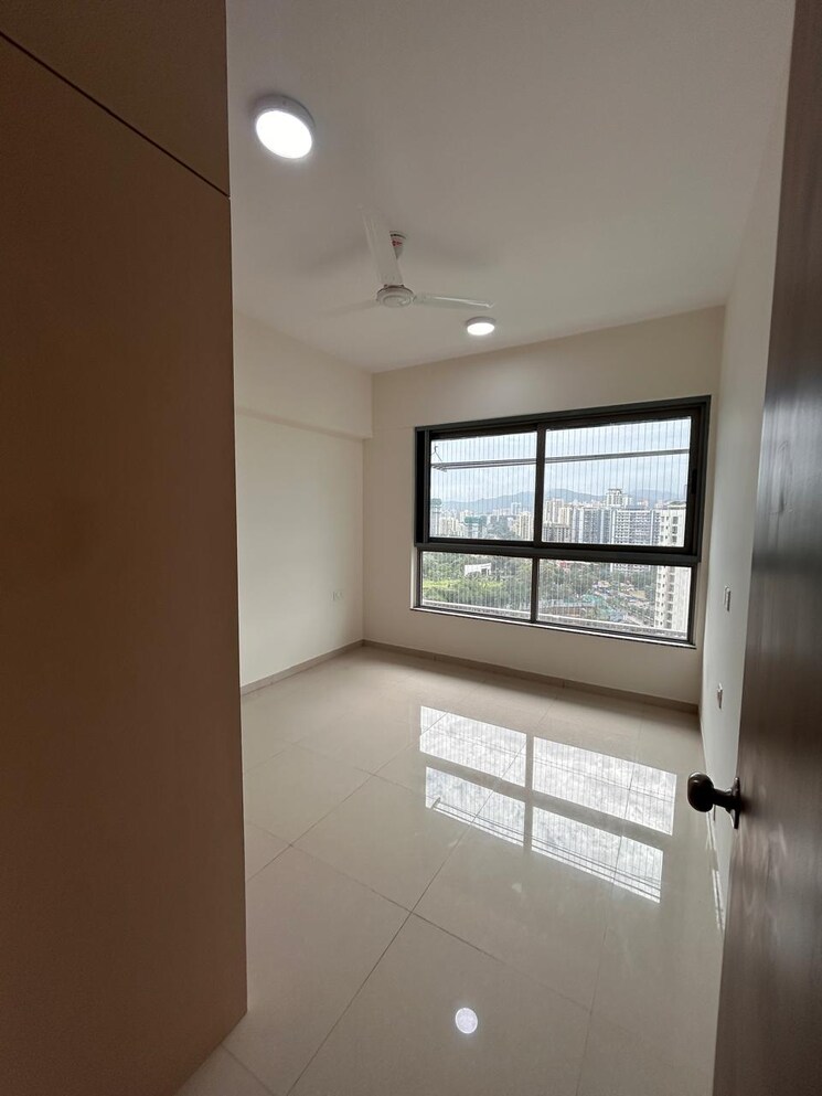 Room, kalpataru-immensa 2 Bedroom 808 Sq.Ft. Apartment In Kolshet Road Thane 9099762