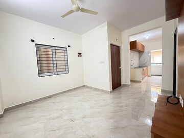 Room in 2 BHK Builder Floor at Bellandur – for Rent