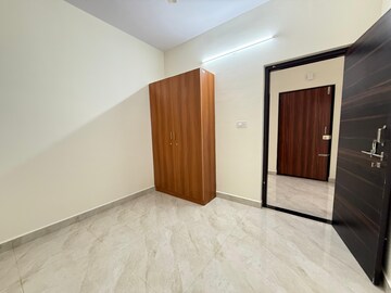 Room in 2 BHK Builder Floor at Bellandur – for Rent
