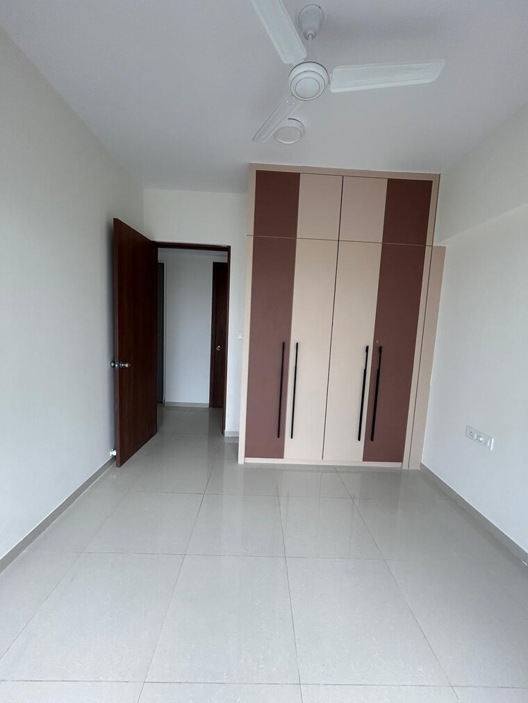 Room, kalpataru-immensa 2 Bedroom 808 Sq.Ft. Apartment In Kolshet Road Thane 9099806