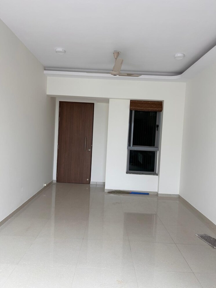 Room, kalpataru-immensa 2 Bedroom 808 Sq.Ft. Apartment In Kolshet Road Thane 9099806