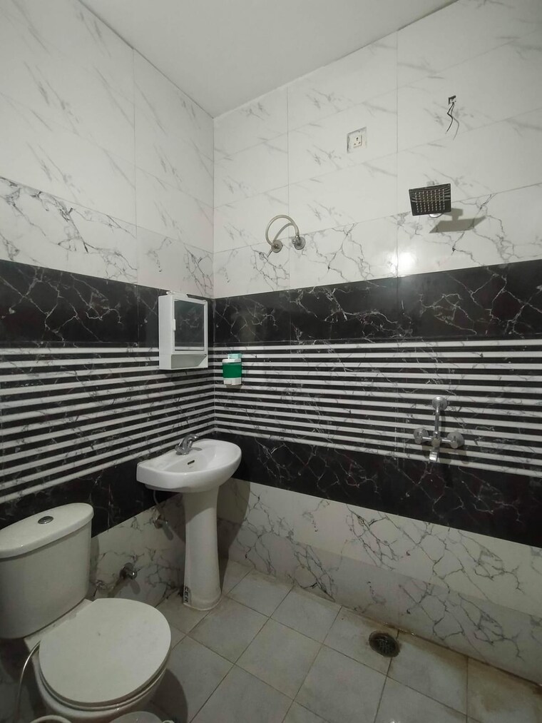 Kitchen, dhakoli 2 Bedroom 1000 Sq.Ft. Builder Floor In Dhakoli Zirakpur 9099805
