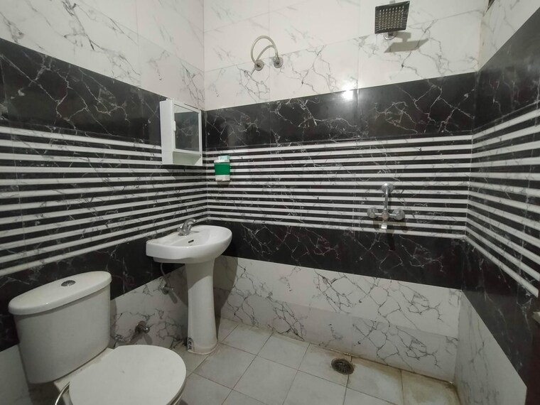 Kitchen, dhakoli 2 Bedroom 1000 Sq.Ft. Builder Floor In Dhakoli Zirakpur 9099805