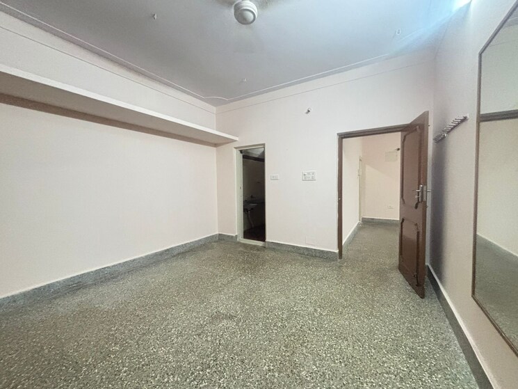 Room, bellandur 2 Bedroom 1200 Sq.Ft. Independent House In Bellandur Bangalore 9099828