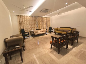 Living Room in 3 BHK Apartment at Prithviraj Road – for Rent