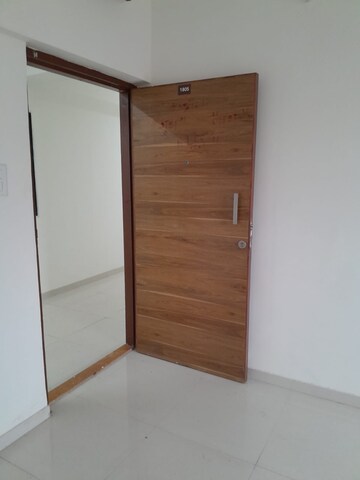 1 BHK Apartment For Rent in Borivali East