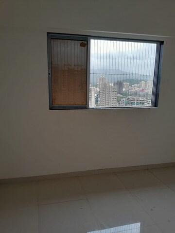 Room in 1 BHK Apartment at Borivali East – for Rent