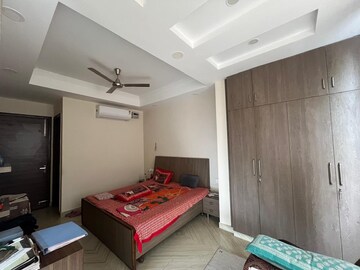 Bedroom in 3 BHK Builder Floor at Sushant Lok ii – for Rent