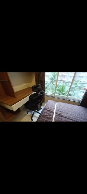 Team Area in 2 BHK Apartment at Dipti Aryavarta, Andheri East – for Rent