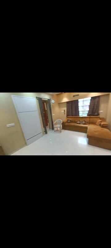 Furnished Amenities in 2 BHK Apartment at Dipti Aryavarta, Andheri East – for Rent