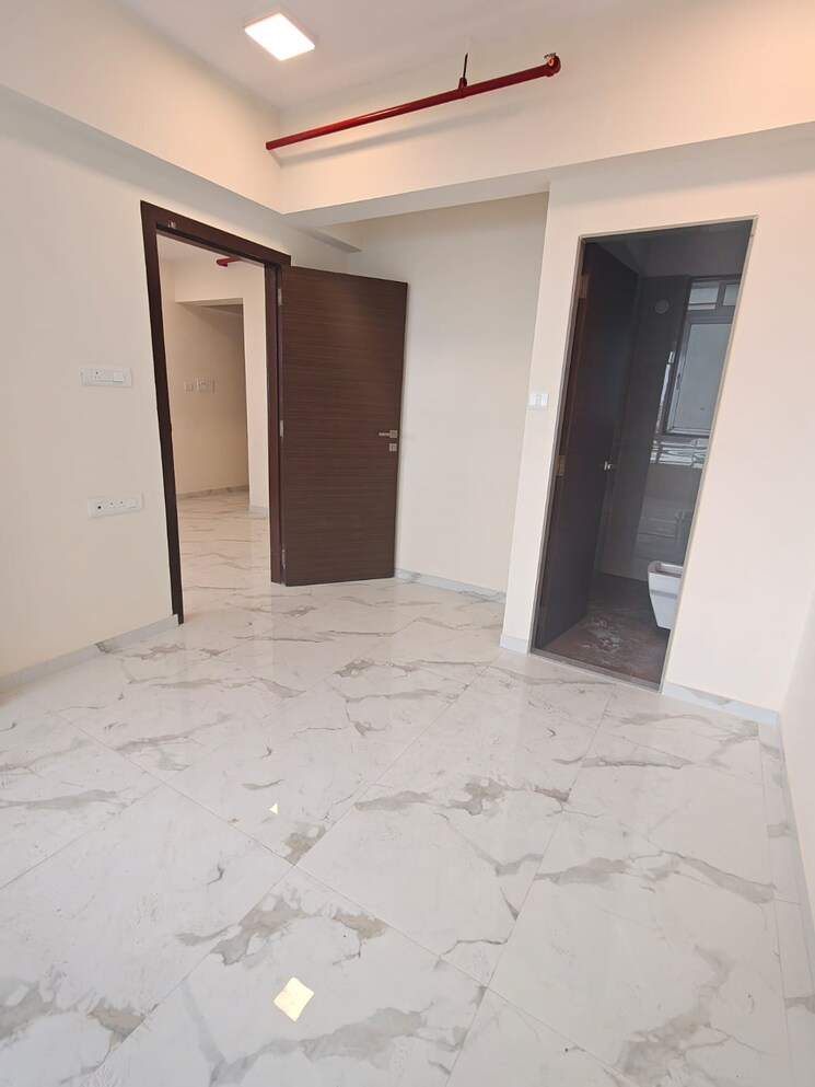 Room, dotom-isle 1 Bedroom 420 Sq.Ft. Apartment In Malad West Mumbai 9099876
