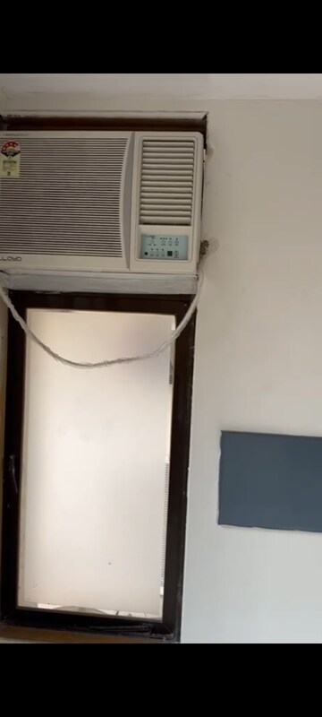 Furnished Amenities in 3 BHK Apartment at Lodha Paradise, Majiwada – for Sale