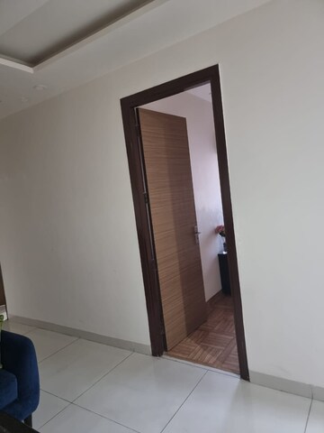 Room in 3 BHK Apartment at Saya Gold Avenue, Vaibhav Khand – for Rent