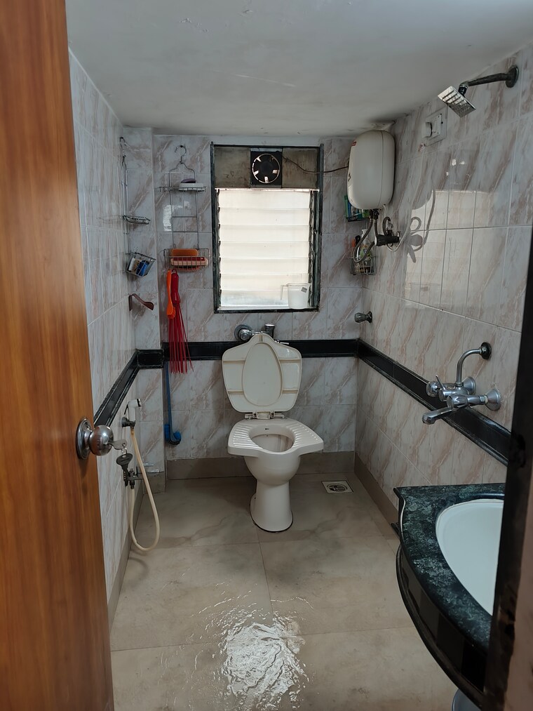 Team Area, serenity-complex 2 Bedroom 950 Sq.Ft. Apartment In Andheri West Mumbai 9099872