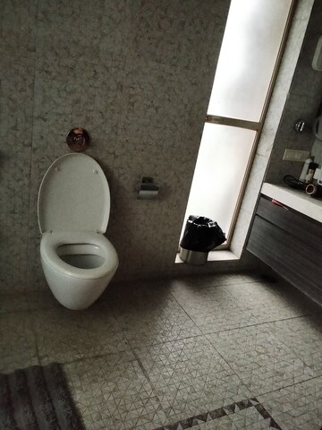 Bathroom in 3 BHK Apartment at Satellite Tower, Goregaon East – for Sale
