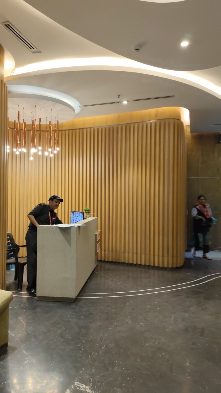 Team Area, rna-ng-eclat 3 Bedroom 1118 Sq.Ft. Apartment In Andheri West Mumbai 9099894