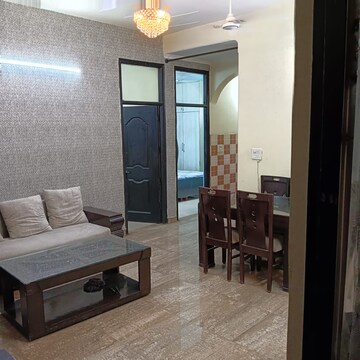 Bedroom in 4 BHK Apartment at Saya Gold Avenue, Vaibhav Khand – for Rent