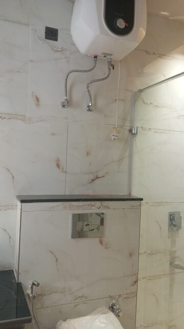 Attached Bathroom in 3 BHK Villa at Sector 41 – for Rent