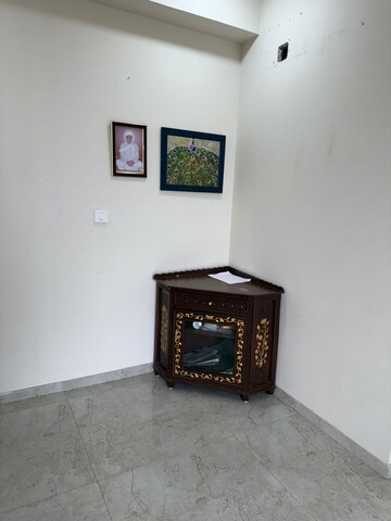 Furnished Amenities in 1 BHK Apartment at Thane West – for Sale