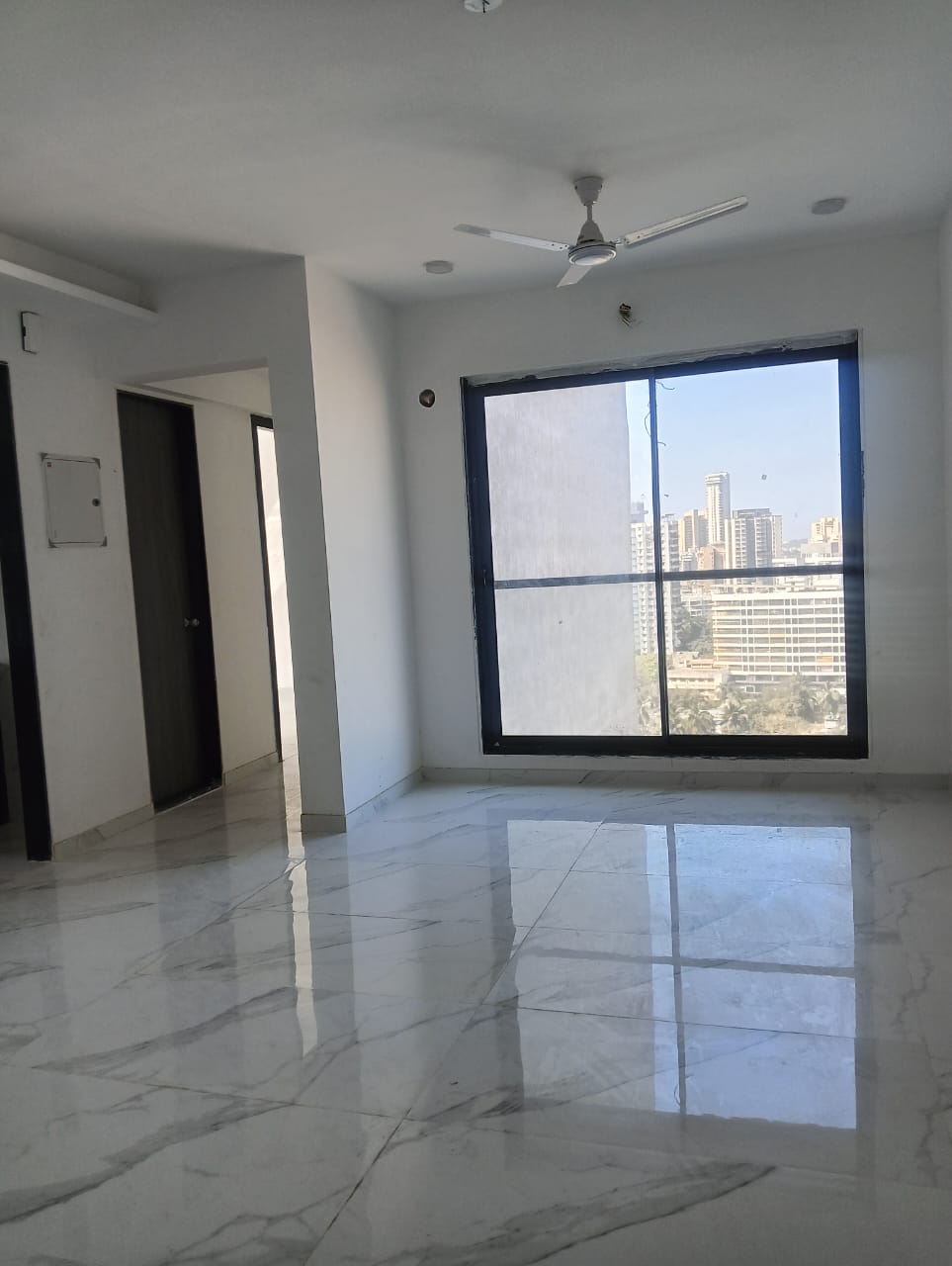 2 BHK Apartment For Rent in Dev Leo Tower