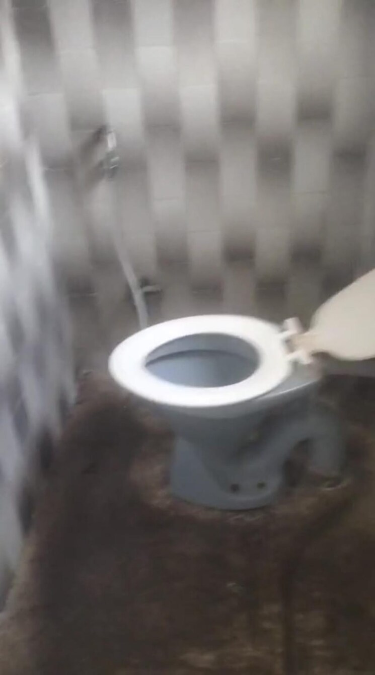 Bathroom, sejal-ankasa 1 Bedroom 450 Sq.Ft. Apartment In Kandivali West Mumbai 9099902