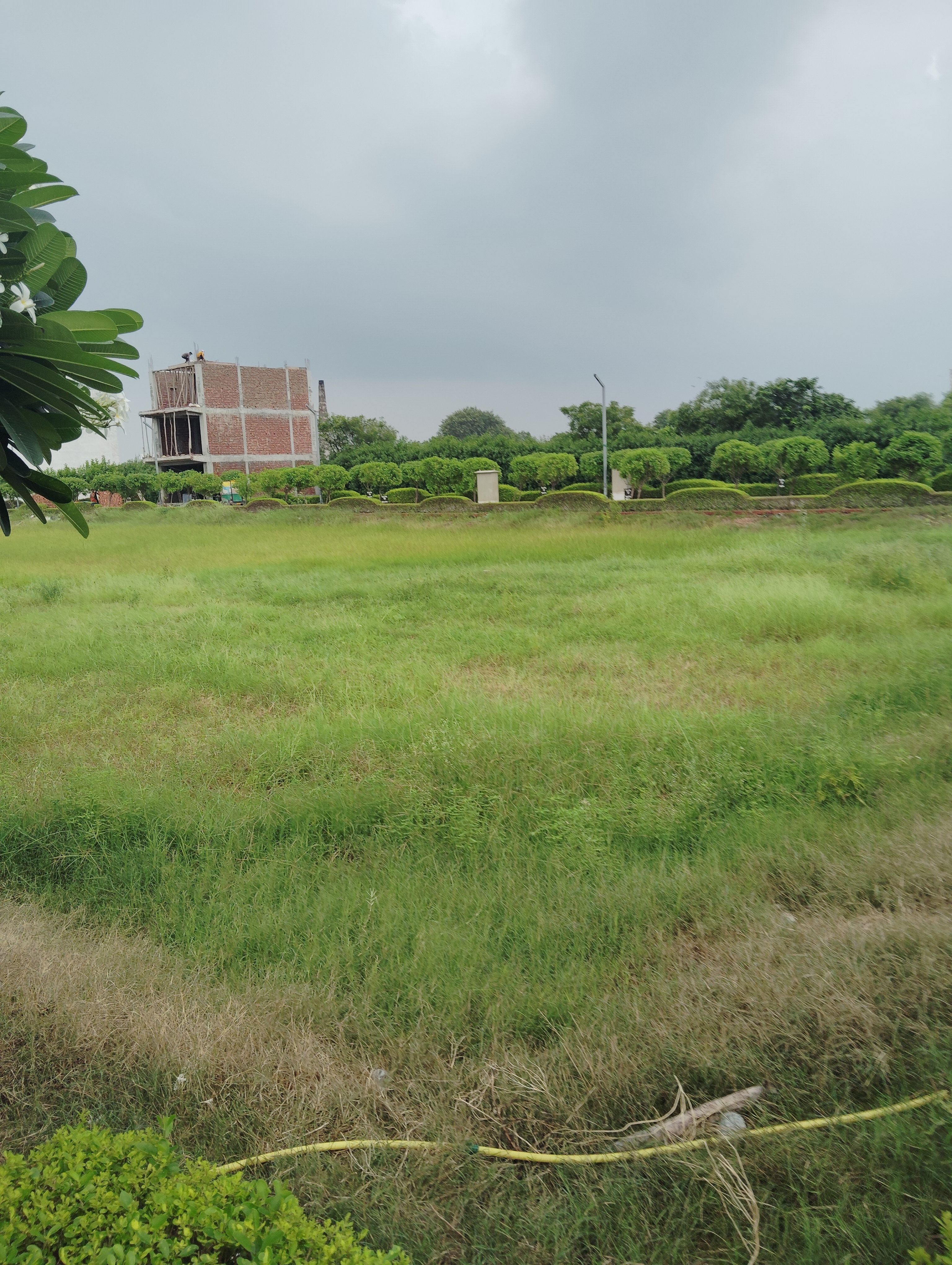 Plot For Sale in Mansha Oaks