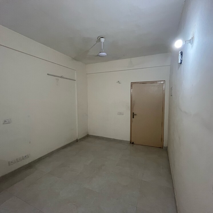 Living Room, gls-arawali-homes-phase-2 2 Bedroom 467 Sq.Ft. Apartment In Sohna Sector 4 Gurgaon 9099952