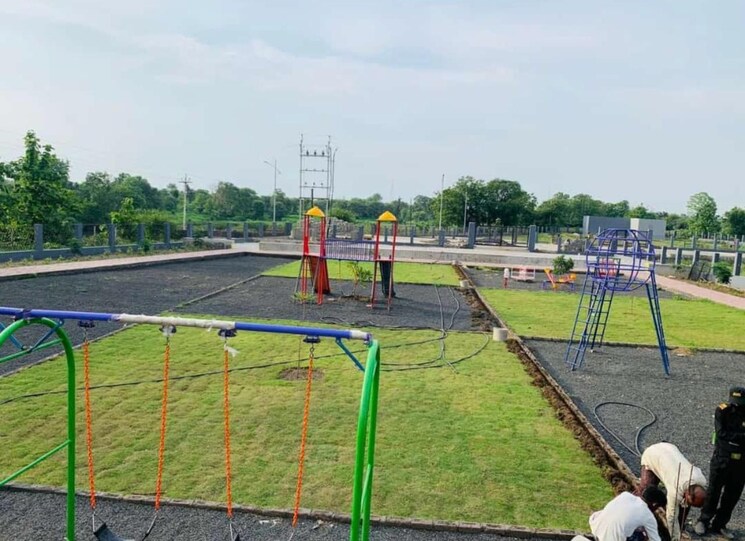 Garden, besa pipla rd  1550 Sq.Ft. Plot In Besa Pipla rd Nagpur 9099958