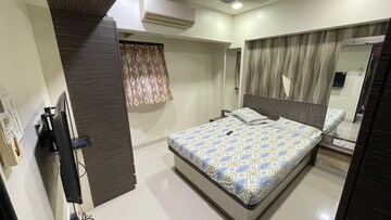Bedroom in 1 BHK Apartment at Goyal Green Woods, Andheri East – for Rent