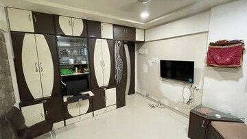 1 BHK Apartment For Rent in Goyal Green Woods, Andheri East