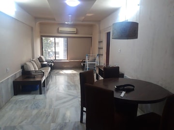 Team Area in 2 BHK Apartment at Andheri CHS, Andheri West – for Rent