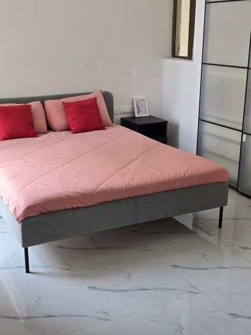 2 BHK Apartment For Sale in Thane East