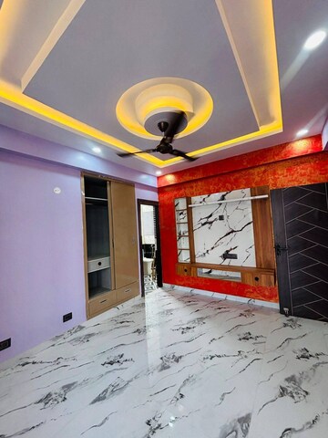 Bedroom in 2 BHK Builder Floor at Saket – for Rent
